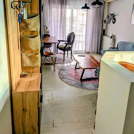 Calm & Comfortable - At Kalamaria