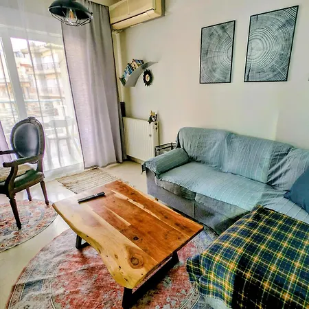 Appartement Calm & Comfortable - At Kalamaria Thessalonique